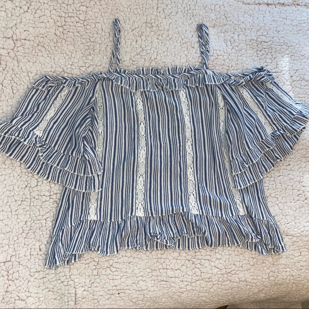 American Eagle Off the Shoulder Loose Fit Top 🦅